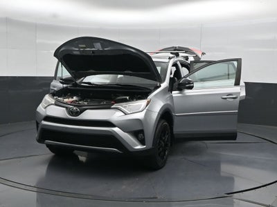 2018 Toyota RAV4 SE