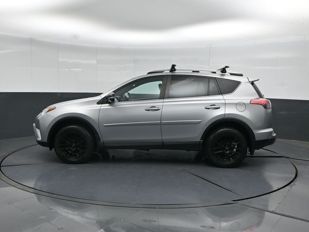 2018 Toyota RAV4 SE