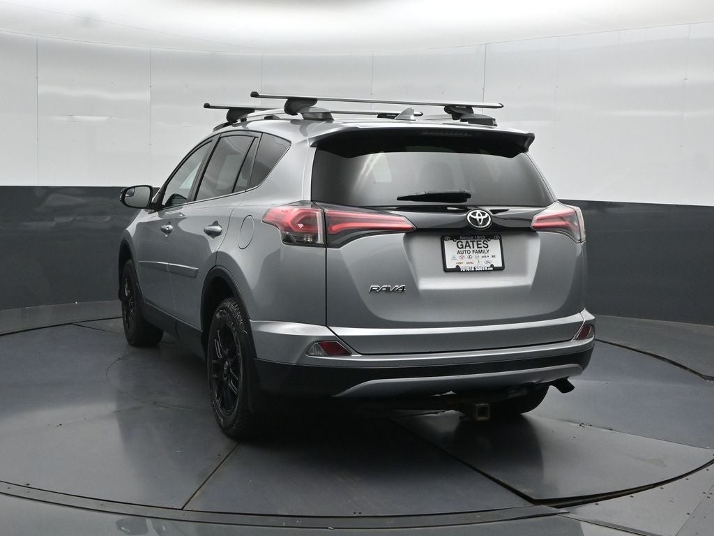 2018 Toyota RAV4 SE
