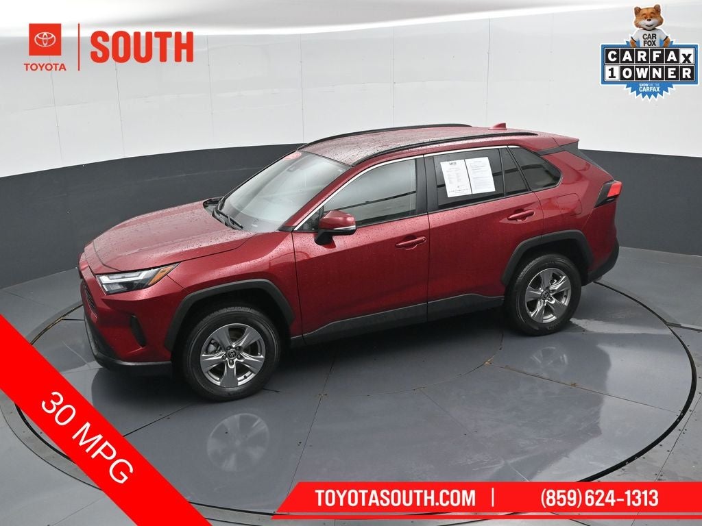 2025 Toyota RAV4 XLE