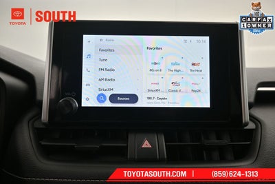 2025 Toyota RAV4 XLE