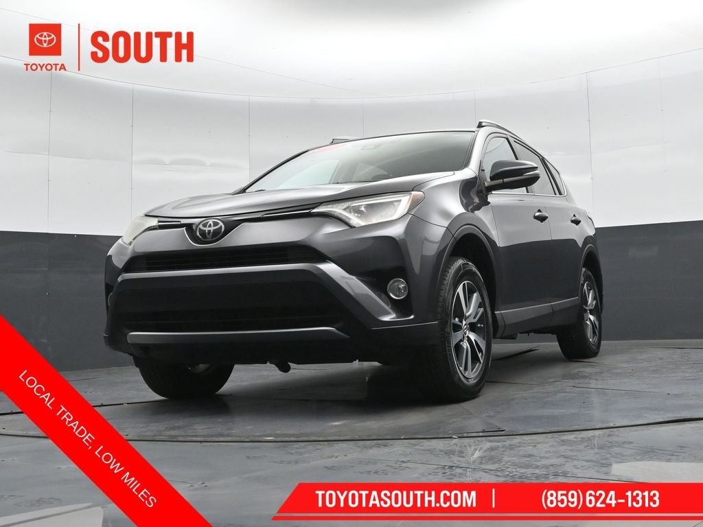 2017 Toyota RAV4 XLE