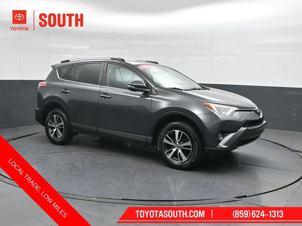 2017 Toyota RAV4 XLE