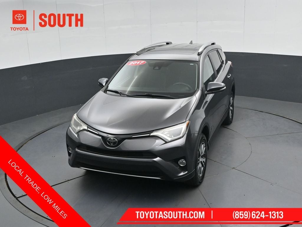 2017 Toyota RAV4 XLE