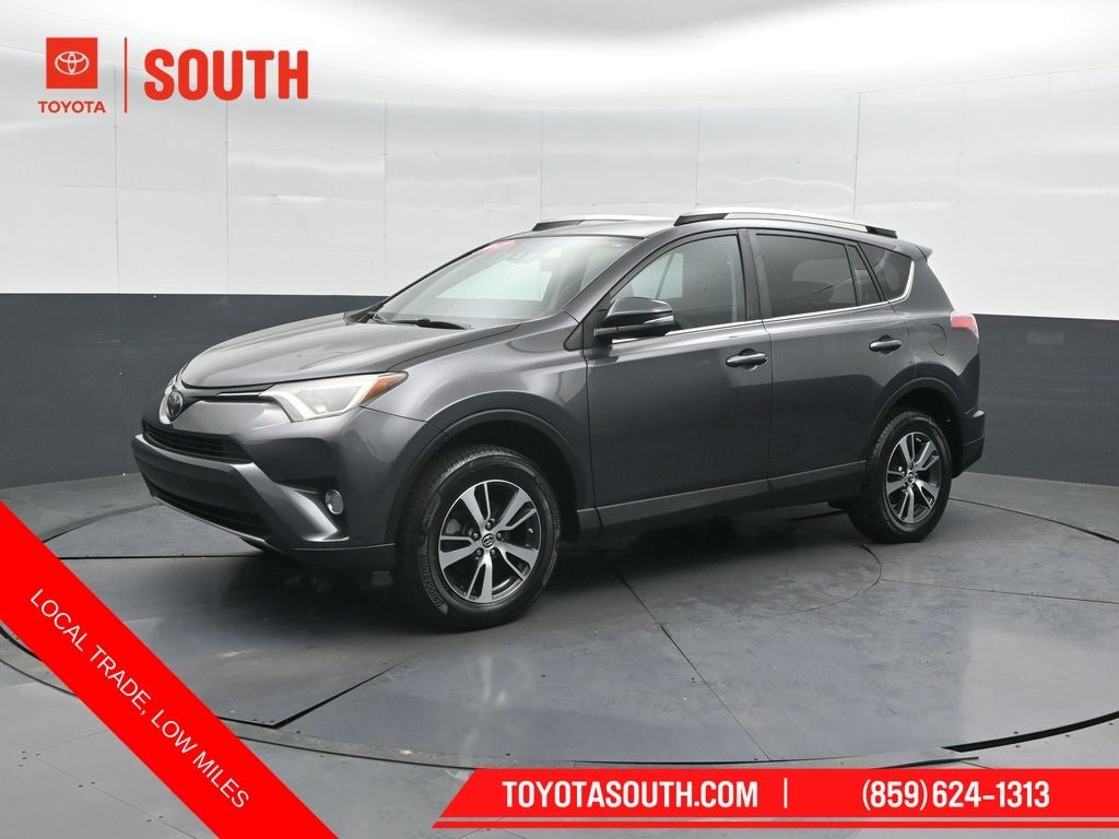2017 Toyota RAV4 XLE