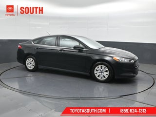 2013 Ford Fusion S