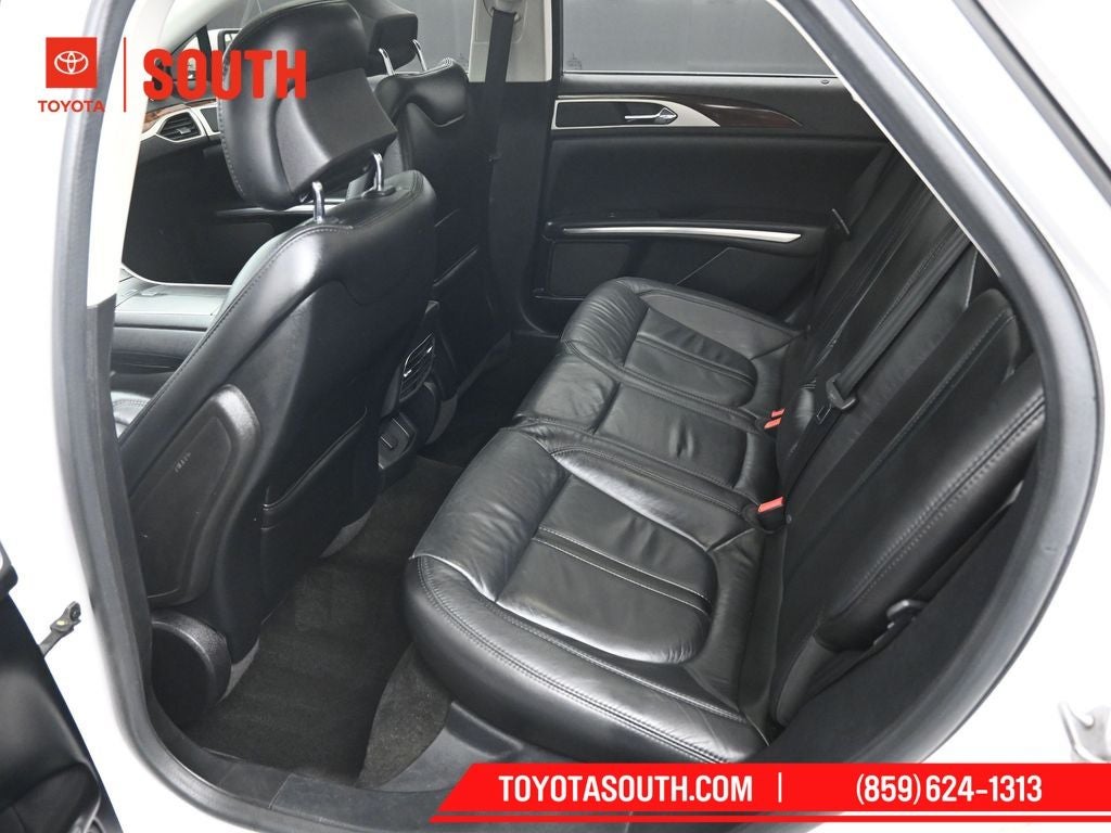 2016 Lincoln MKZ Base