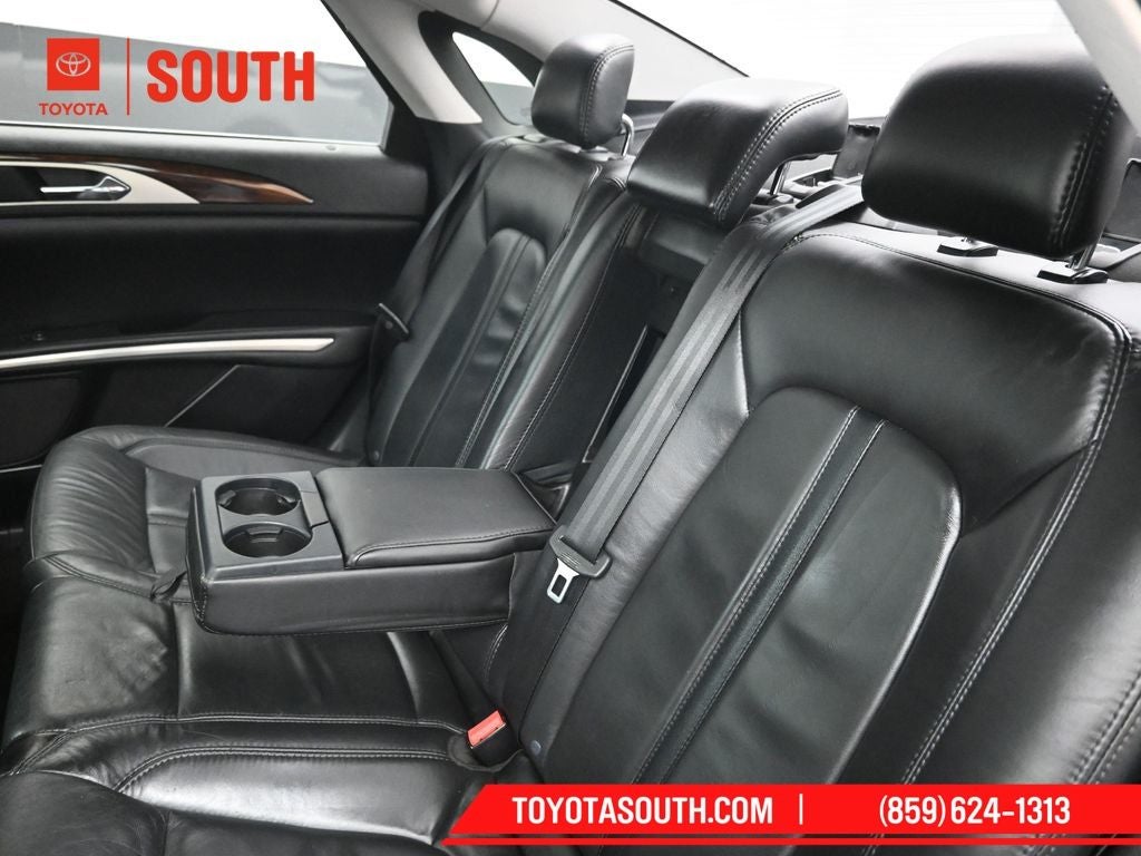 2016 Lincoln MKZ Base