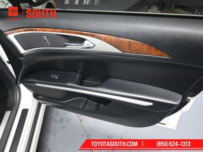 2016 Lincoln MKZ Base