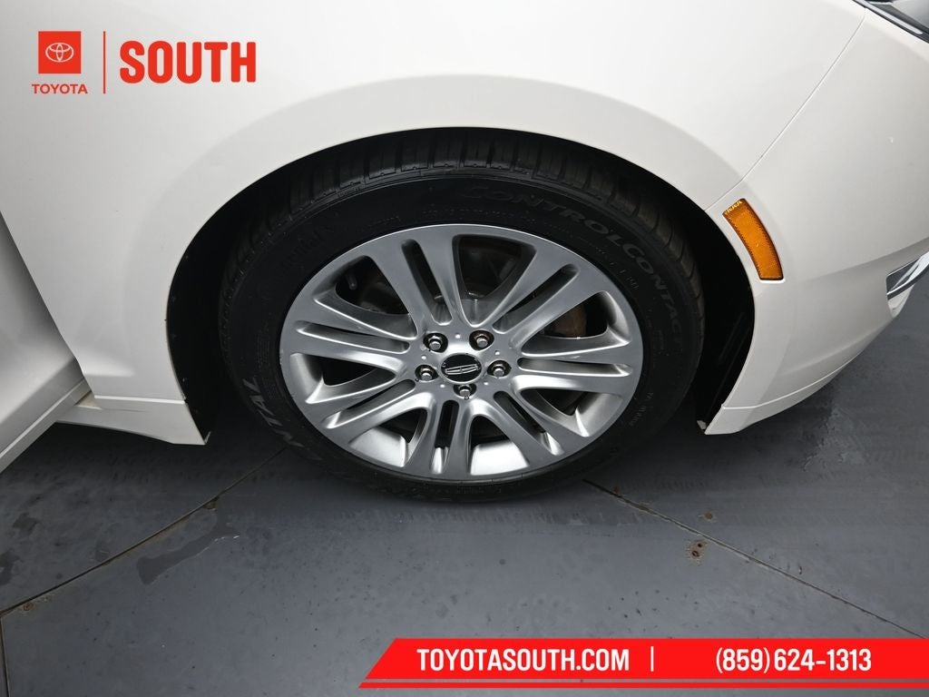 2016 Lincoln MKZ Base