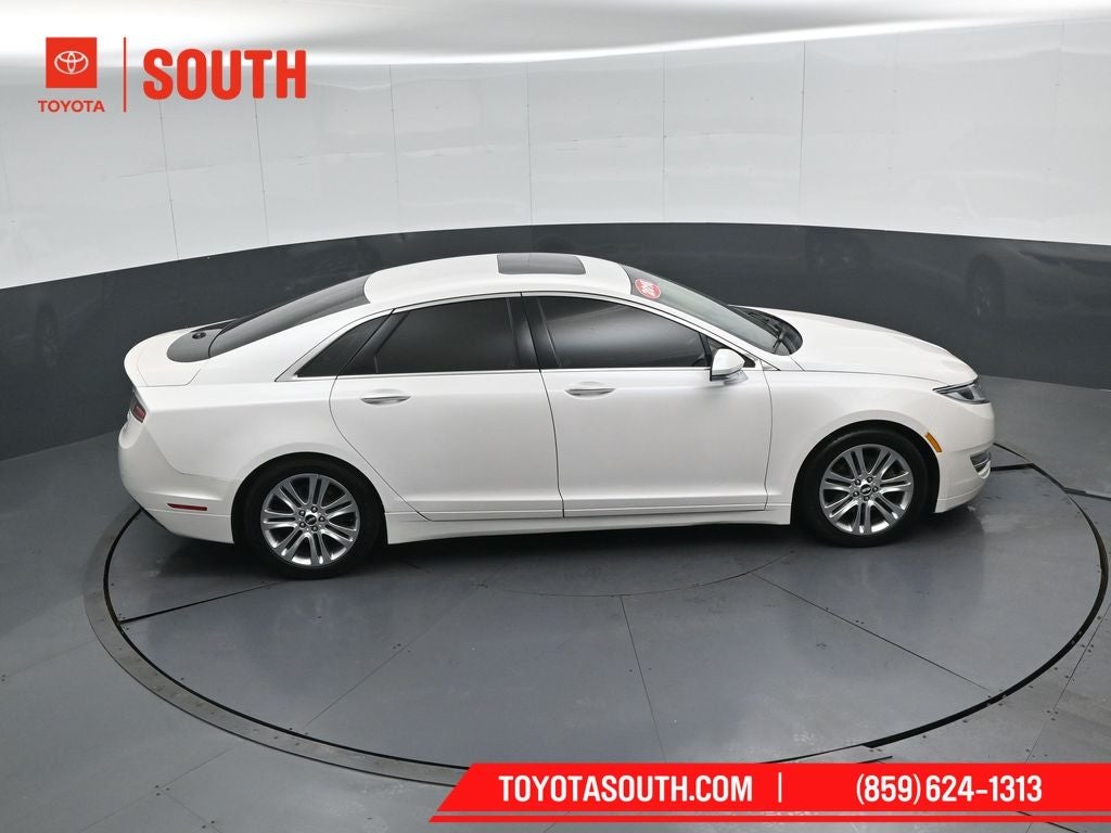 2016 Lincoln MKZ Base