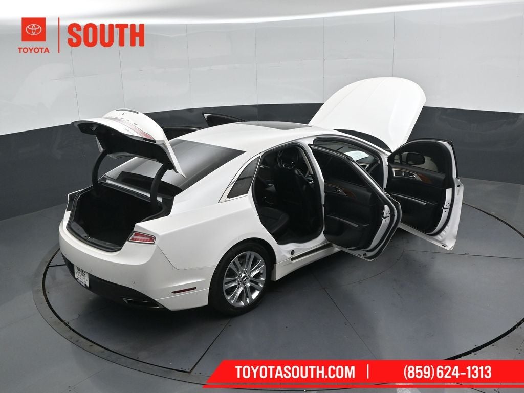 2016 Lincoln MKZ Base