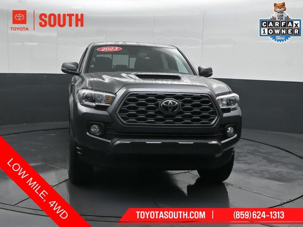 2023 Toyota Tacoma TRD Sport V6