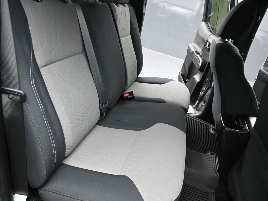 2022 Toyota Tacoma TRD Off-Road V6