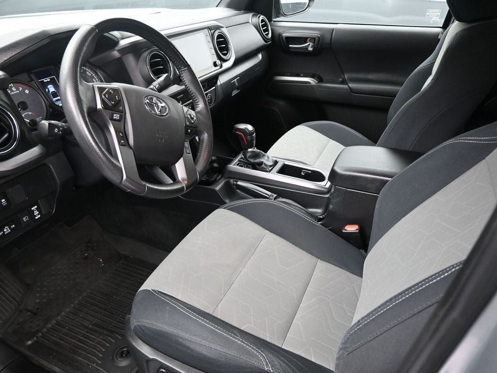 2022 Toyota Tacoma TRD Off-Road V6