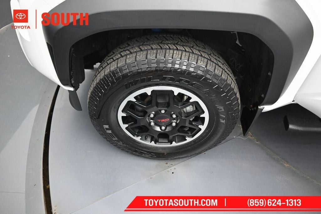 2024 Toyota Tacoma Hybrid TRD Off Road