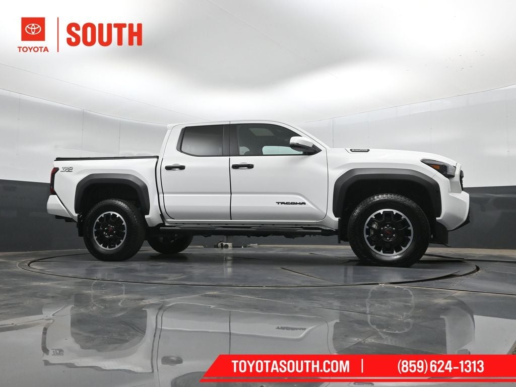 2024 Toyota Tacoma Hybrid TRD Off Road