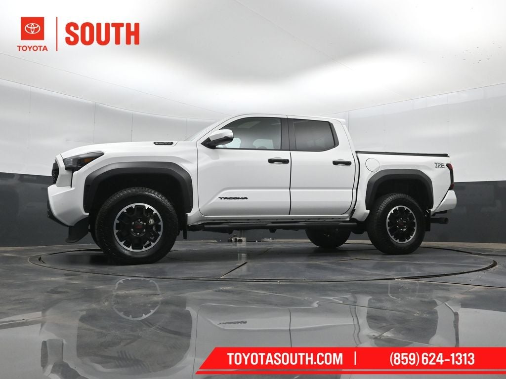 2024 Toyota Tacoma Hybrid TRD Off Road
