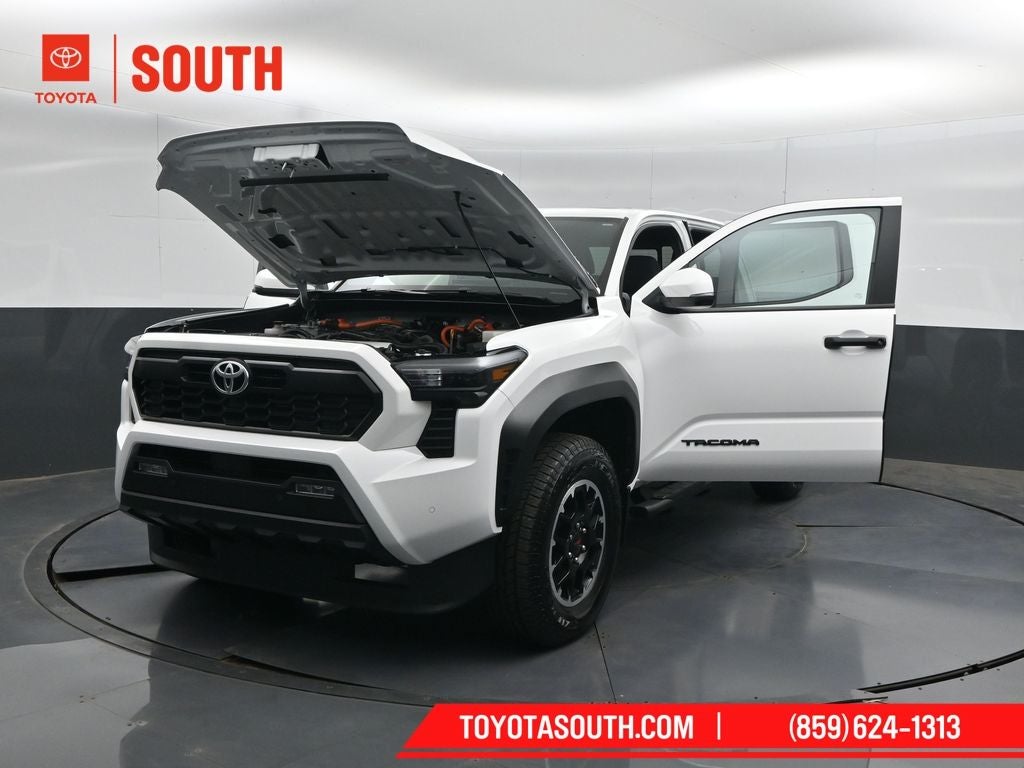 2024 Toyota Tacoma Hybrid TRD Off Road