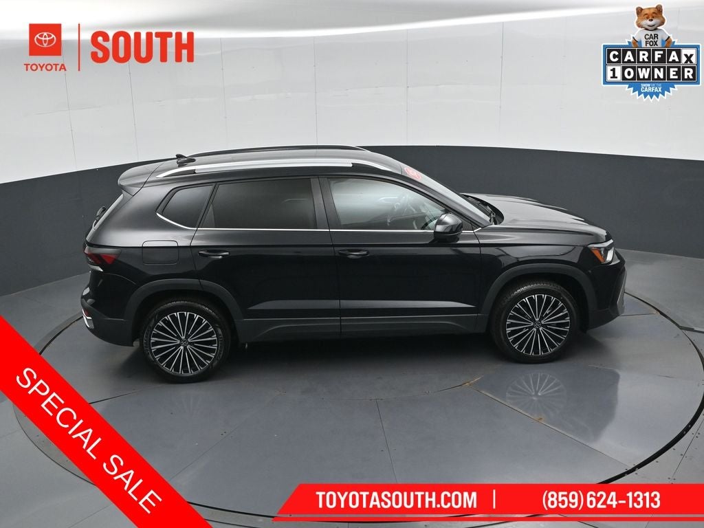 2025 Volkswagen Taos 1.5T SE