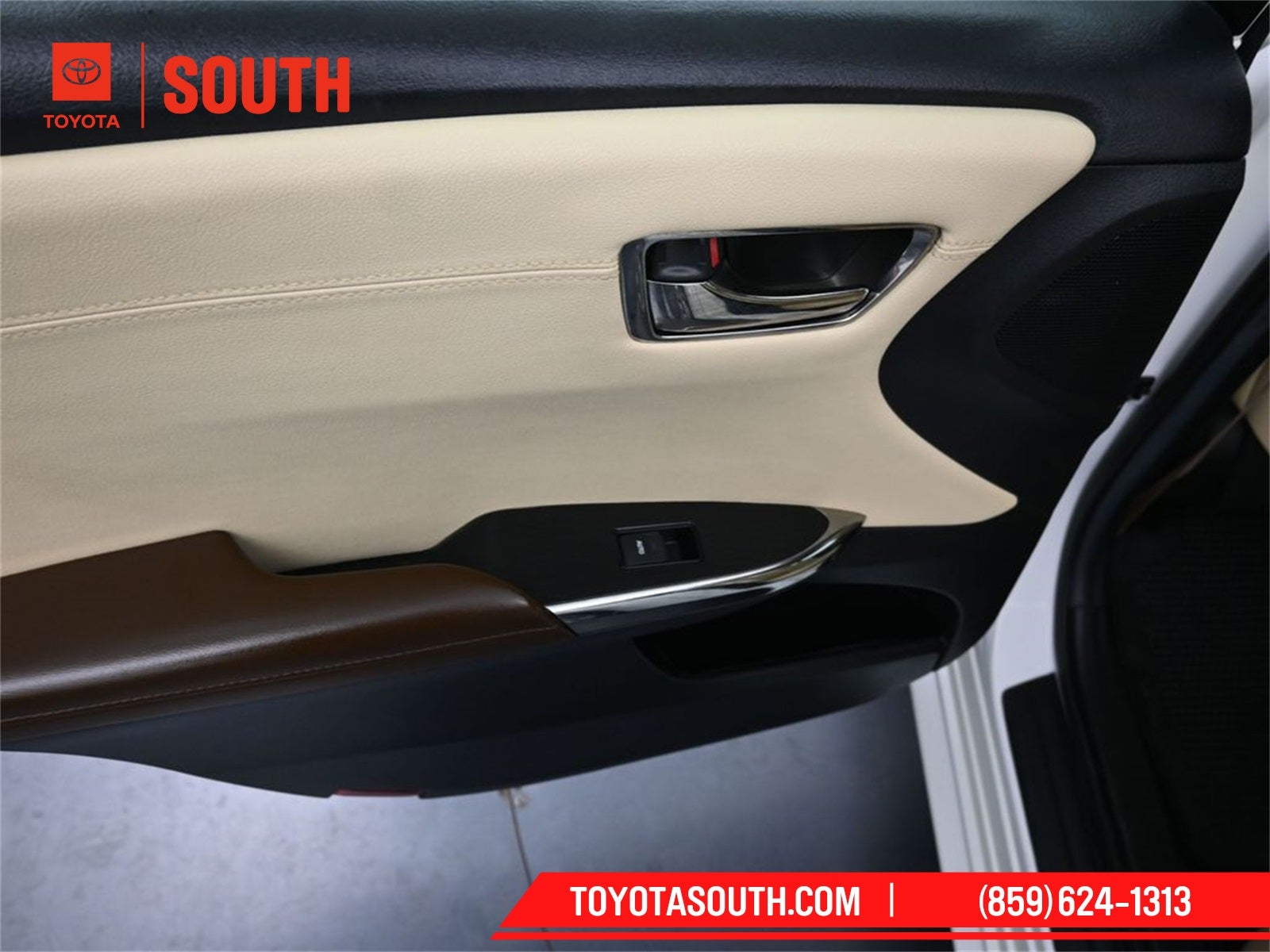 2015 Toyota Avalon XLE