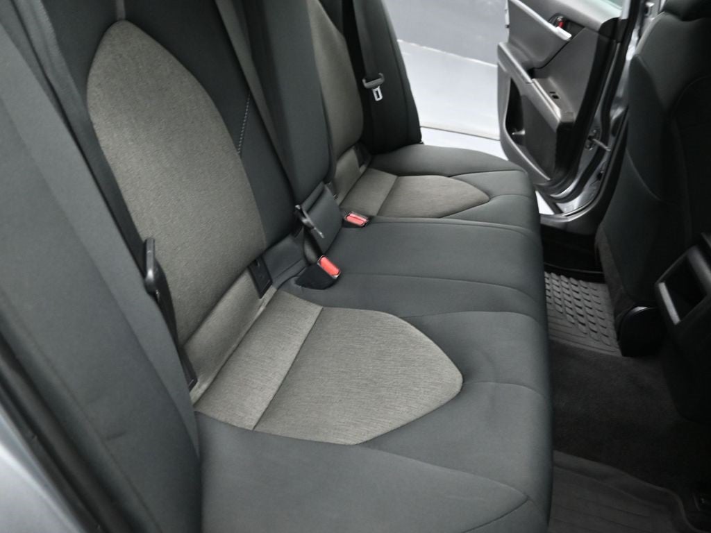 2024 Toyota Camry Hybrid LE