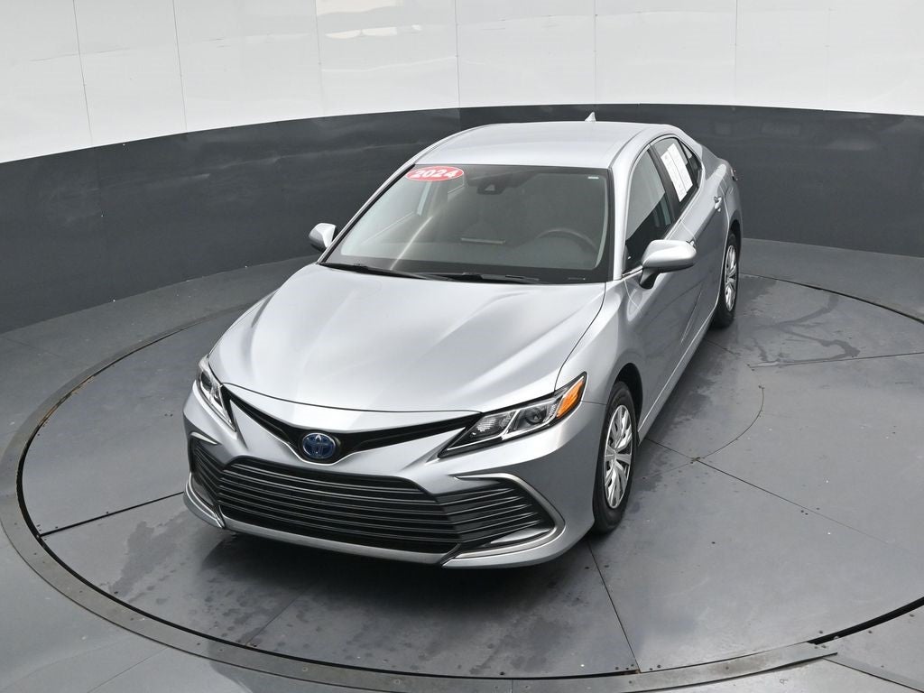 2024 Toyota Camry Hybrid LE