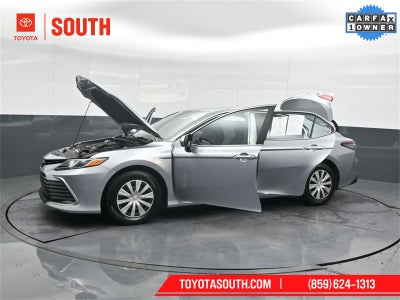 2024 Toyota Camry Hybrid LE