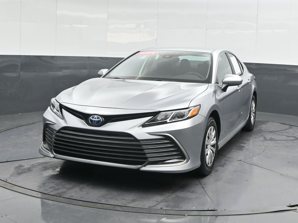 2024 Toyota Camry Hybrid LE