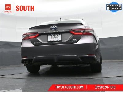 2024 Toyota Camry Hybrid SE