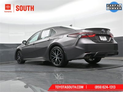 2024 Toyota Camry Hybrid SE