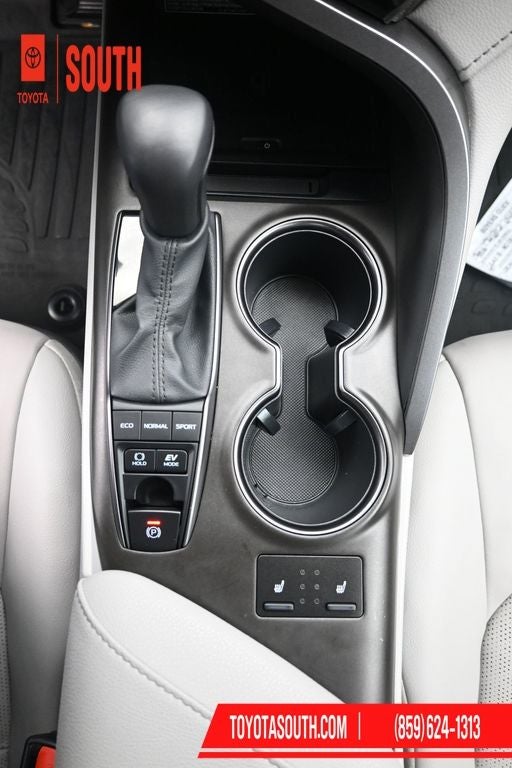 2021 Toyota Camry Hybrid XSE