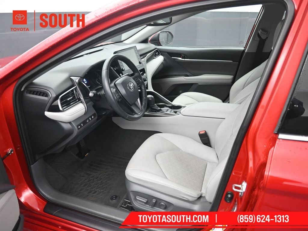 2021 Toyota Camry Hybrid XSE