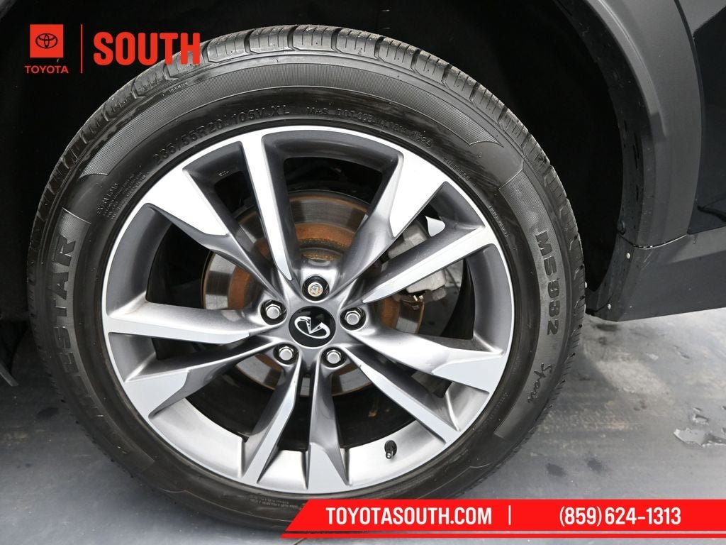 2023 INFINITI QX60 LUXE