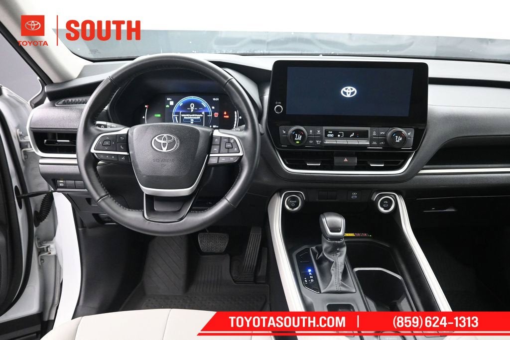 2025 Toyota Grand Highlander Hybrid XLE