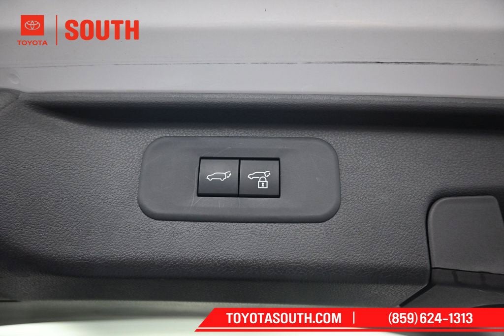 2025 Toyota Grand Highlander Hybrid XLE
