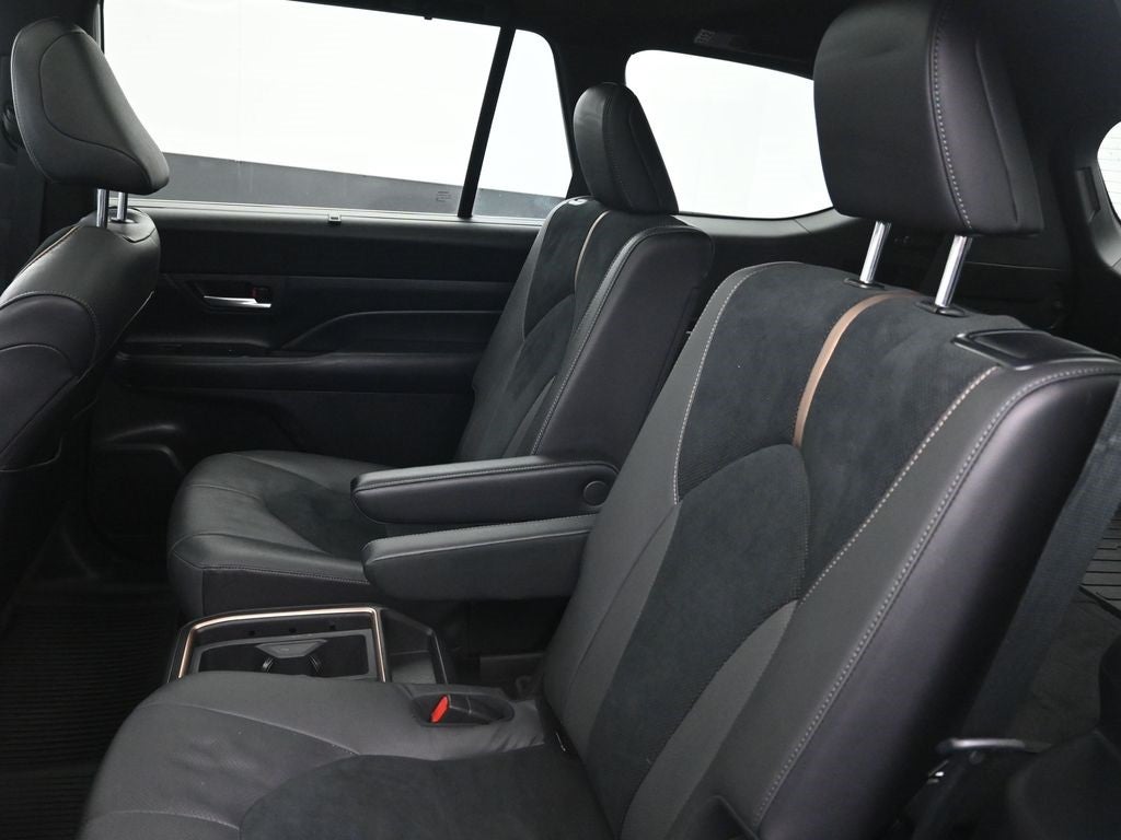 2024 Toyota Grand Highlander Hybrid MAX Platinum