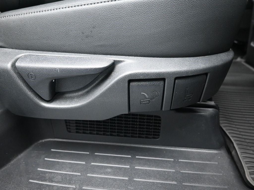 2024 Toyota Grand Highlander Hybrid MAX Platinum