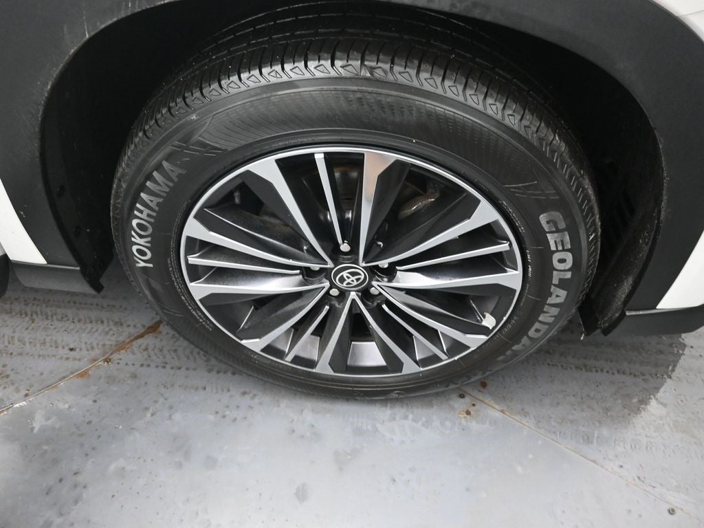 2024 Toyota Grand Highlander Hybrid MAX Platinum