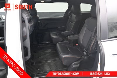 2023 Toyota Sienna XSE 7 Passenger