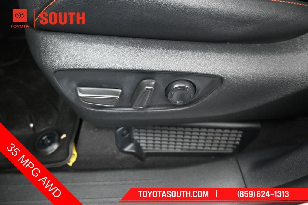 2023 Toyota Sienna XSE 7 Passenger