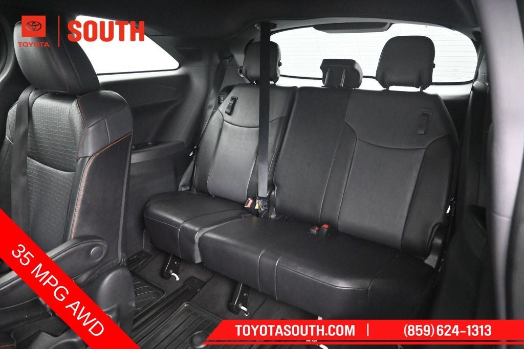 2023 Toyota Sienna XSE 7 Passenger