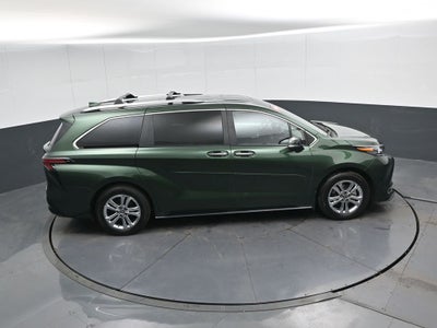 2024 Toyota Sienna Platinum 7 Passenger