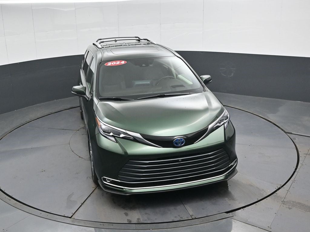 2024 Toyota Sienna Platinum 7 Passenger