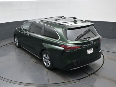 2024 Toyota Sienna Platinum 7 Passenger
