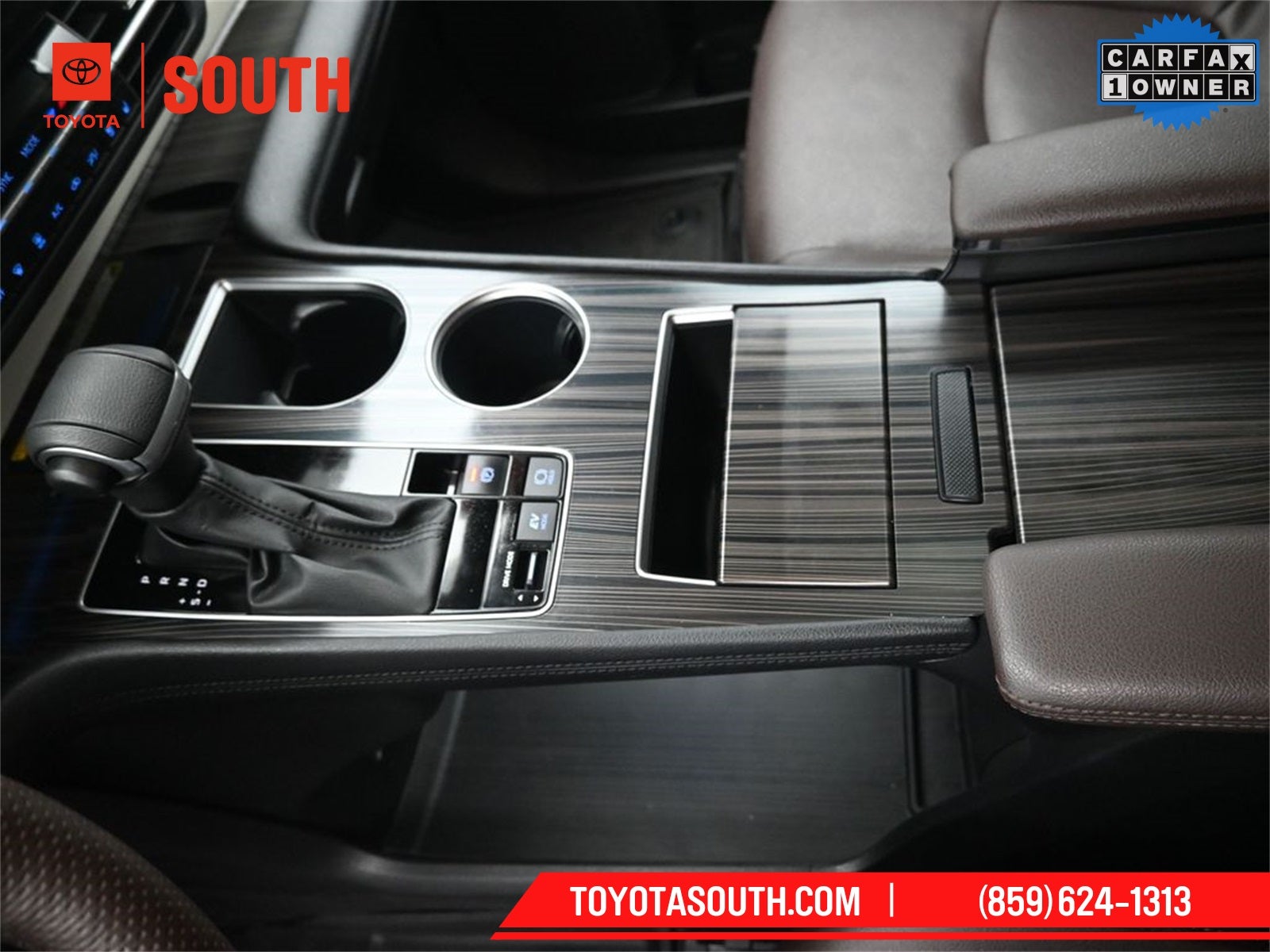 2024 Toyota Sienna Platinum 7 Passenger