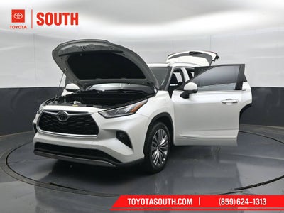 2021 Toyota Highlander Platinum