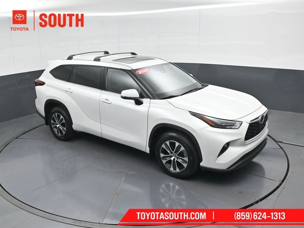 2022 Toyota Highlander XLE