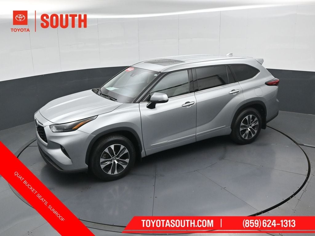 2022 Toyota Highlander XLE