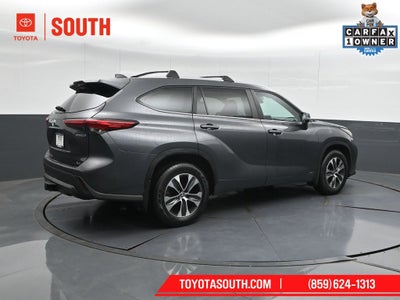 2023 Toyota Highlander Hybrid XLE